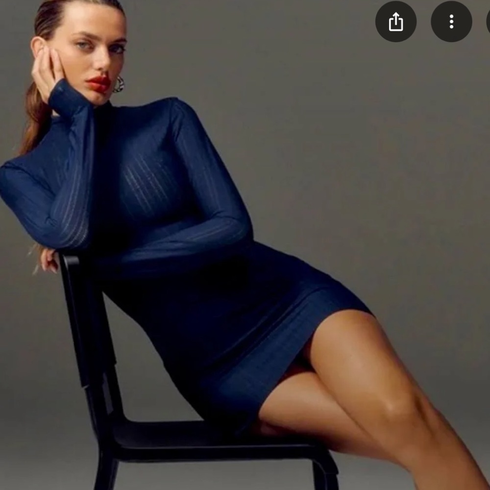 ALO Yoga Dark Blue Long Sleeve Dress